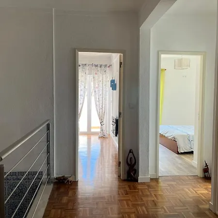 Casa Da * Silveira (Lisbon)